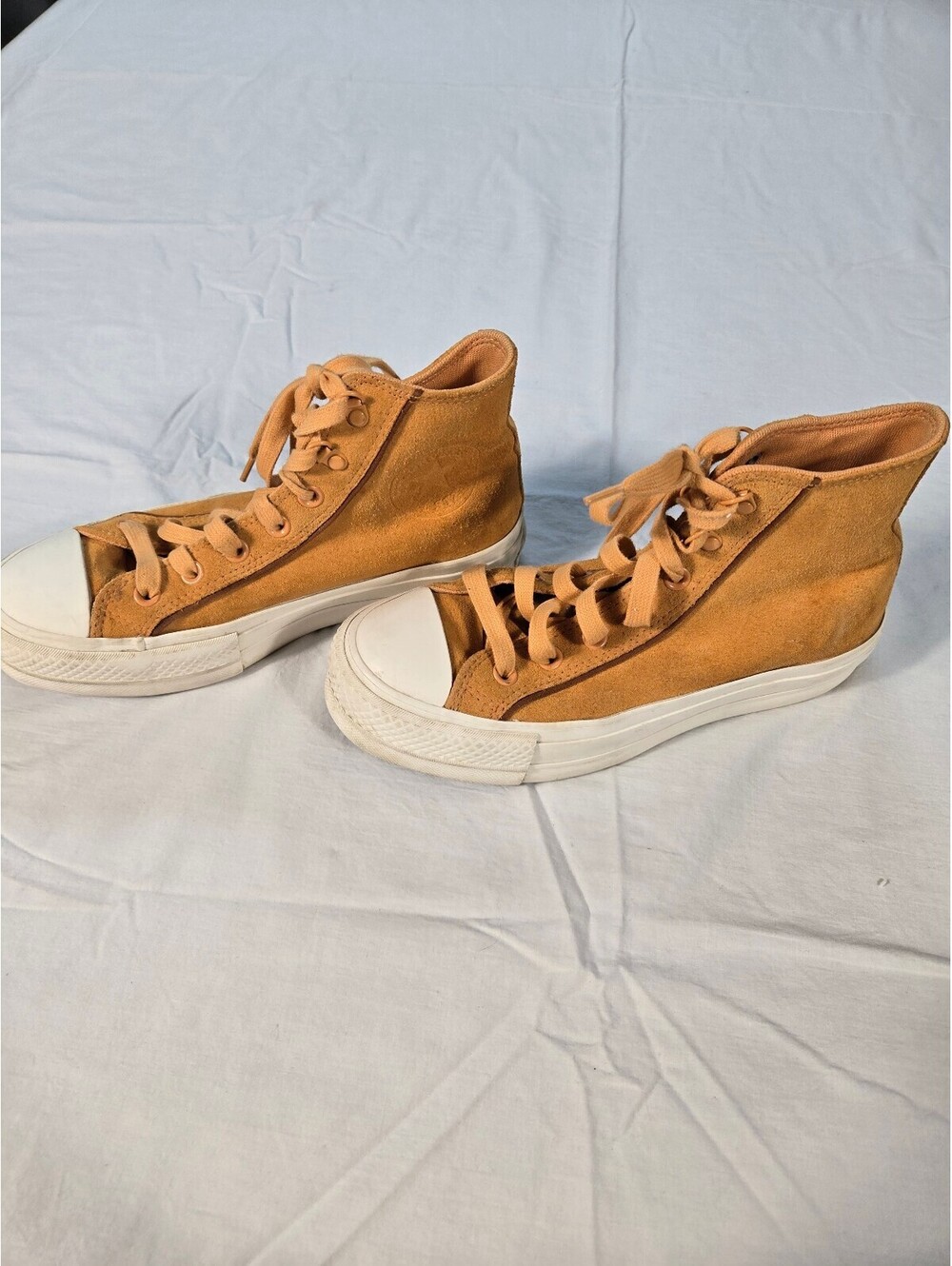 Converse Chuck Taylor All Star Lift Platform Suede High Tops